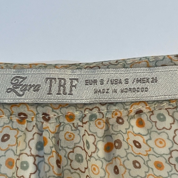 Zara TRF Tan Bib Collar Blouse Relaxed Buttoned - Picture 3 of 4